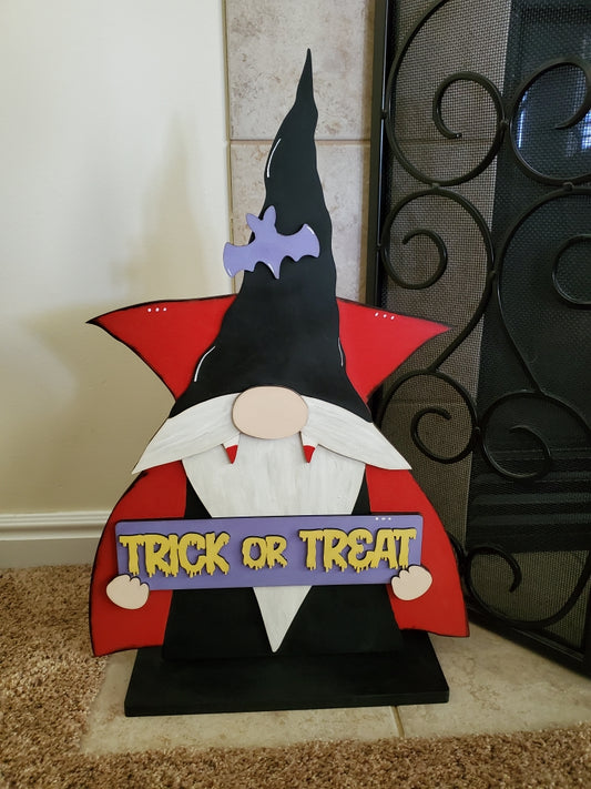 DIY 23" Vampire Gnome Stand